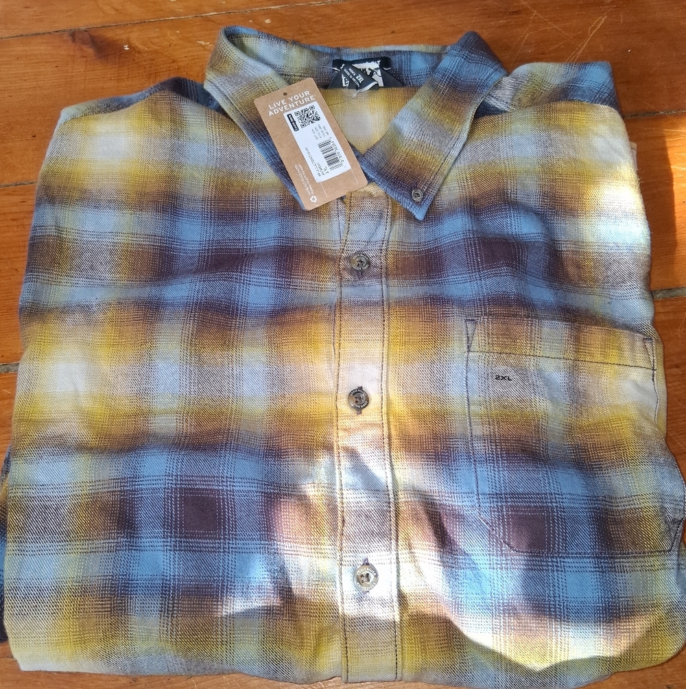 Eddie Bauer Men’s Blue, Yellow & Brown Plaid Button-Down Shirt